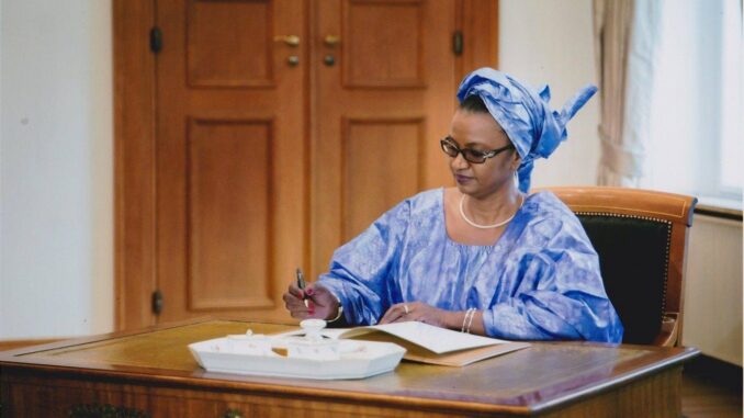 Emploi et formation professionnelle : Oumou Sall renforce l’efficacité de ses services